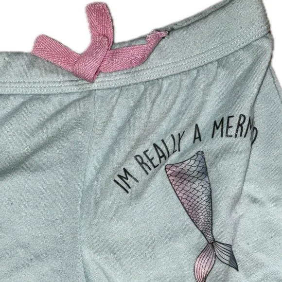 I'm really a mermaid gently loved girls 5y ish shorts perfect for summertime fun - Picture 3 of 6